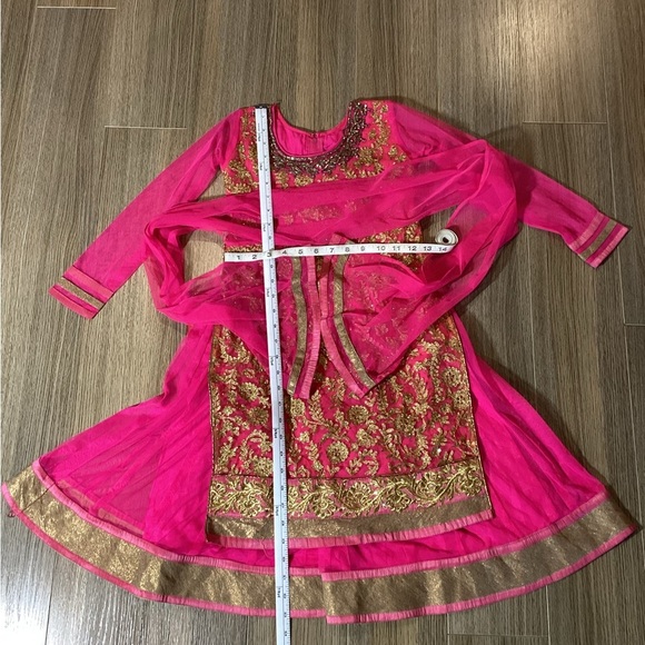 Little Neruus Pink & Gold Punjabi Dress Set Girl’s‎ Size 26 (7/8) - Picture 2 of 13